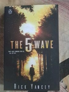 The 5th Wave by Rick Yancey