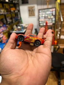 Lightning mcqueen 2011 Takara Tomy