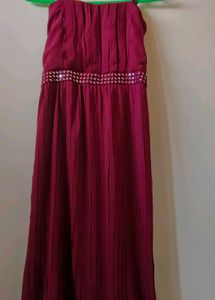 Elegant Pleated Midi Dress