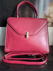 Red/Maroon Imported Handbag With Sling Belt 👜😍❤️