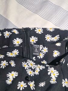 Daisy Print Mini Skirt
