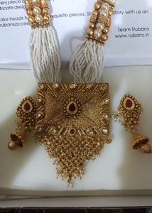 Exquisite Pendant Set