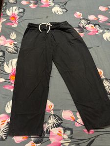 Comfortable Black Drawstring Pants / joggers