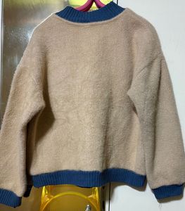 Cozy Knit Sweater with "GUGCI" Logo