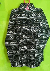 Black &amp; White Printed Long Sleeve Top