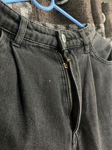 HM Black jeans