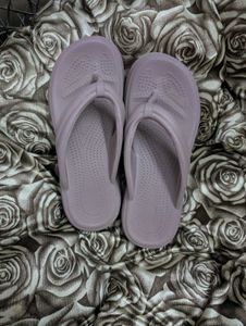 Comfortable Mauve Flip Flops