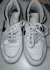 Jordan White High-Top Fashion Sneakers 👟