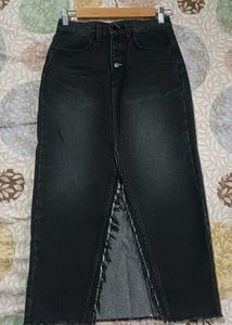 Raw Hem Jean Skirt