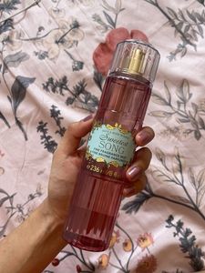 Bath & Body Works Sweetest Song Fragrance Mist