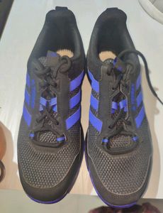 Adidas Men's Casual Shoes. Like New. No Coins