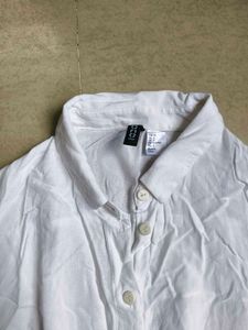 H&amp;M White crop Shirt