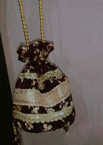 Elegant Brown &amp; Gold Drawstring velvet potli