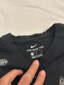 Nike Graphic Tee