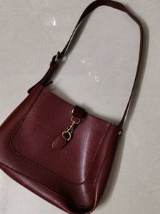 Chic Maroon Shoulder Bag