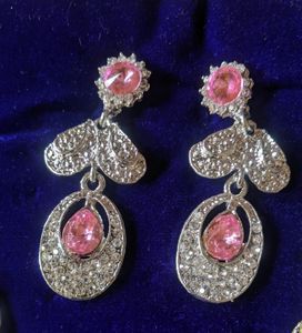 White And Pink Stone Necklace Set