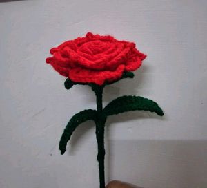 🌹 Handmade Crochet Red Rose (Single Stem)