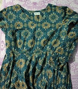 Elegant Teal Floral Print Kurta Set