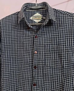 Unisex Shirt In Flawless Condition.