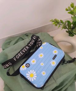 Cute Daisy Suit Case Sling Bag