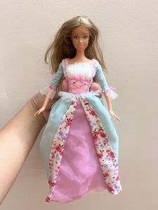 Barbie Erika Princess And Pauper Doll