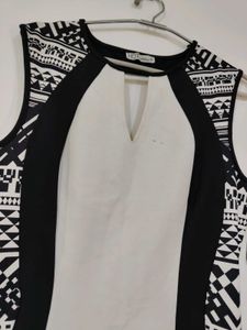 Black &amp; White Sleeveless Dress