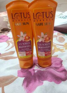 Lotus Herbals Safe Sun MatteGel SPF 50