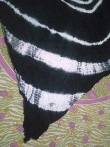 Bohemian Tie-Dye kaftan