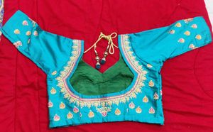 Embroidered Blouse with latkan 💫