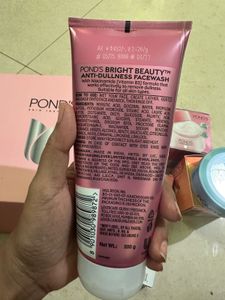 Pond's Skincare Kit