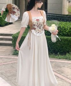 Vintage Floral Print Square Neck Gown