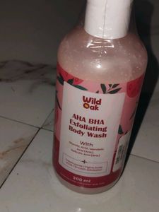 Wild Oak AHA BHA Exfoliating Body Wash