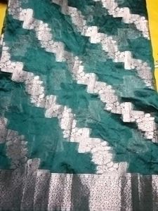 Elegant Green Banarasi Silk Saree