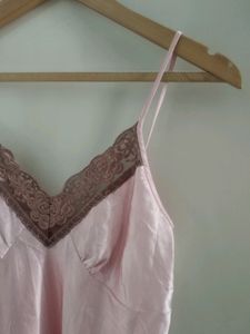 coquette satin slip!! 🩷