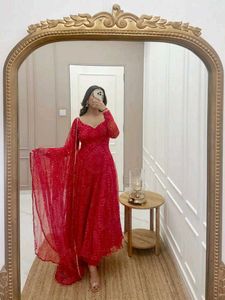 Most Demanding Floral Collections of Maxi's