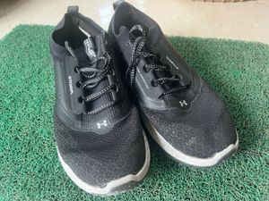 Under Armour Black Running Shoes