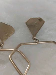 Geometric Diamond Shape Drop Earrings