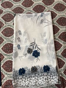 Elegant White Saree with Floral Print