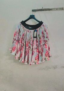 Chic Floral Pleated Mini Skirt