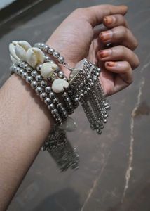 Seashell Tassel Bracelet