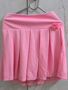 Pink Pleated skirt with safety short
