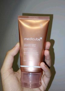Medicube Collagen Night Wrapping Mask