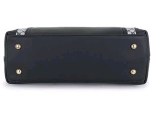 Hand Bag ⬇️ Price Droped 〽️