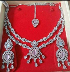 Exquisite CZ Jewellery Set