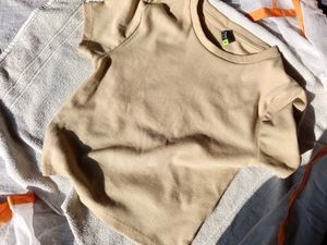 Basic Beige Ribbed T-Shirt