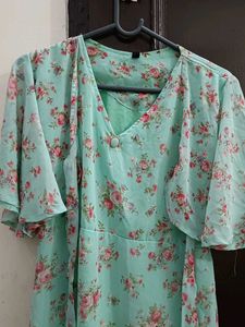 Chic Floral Print Dress