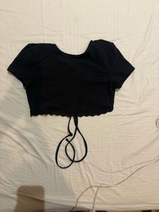 H&M Tie back Cropped Black baby Tee (S)