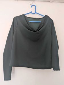 French collection emerald green top