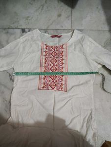 White Embroidered Kurta