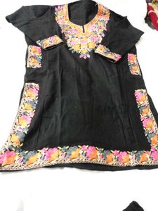 Kashmiri pheran with pajama